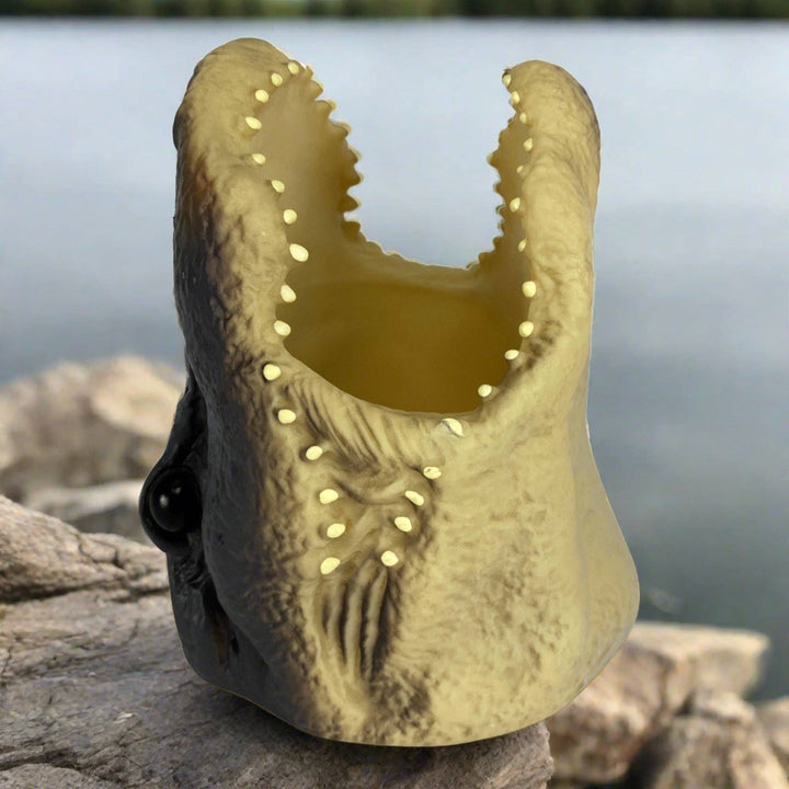 Can Cooler-Alligator